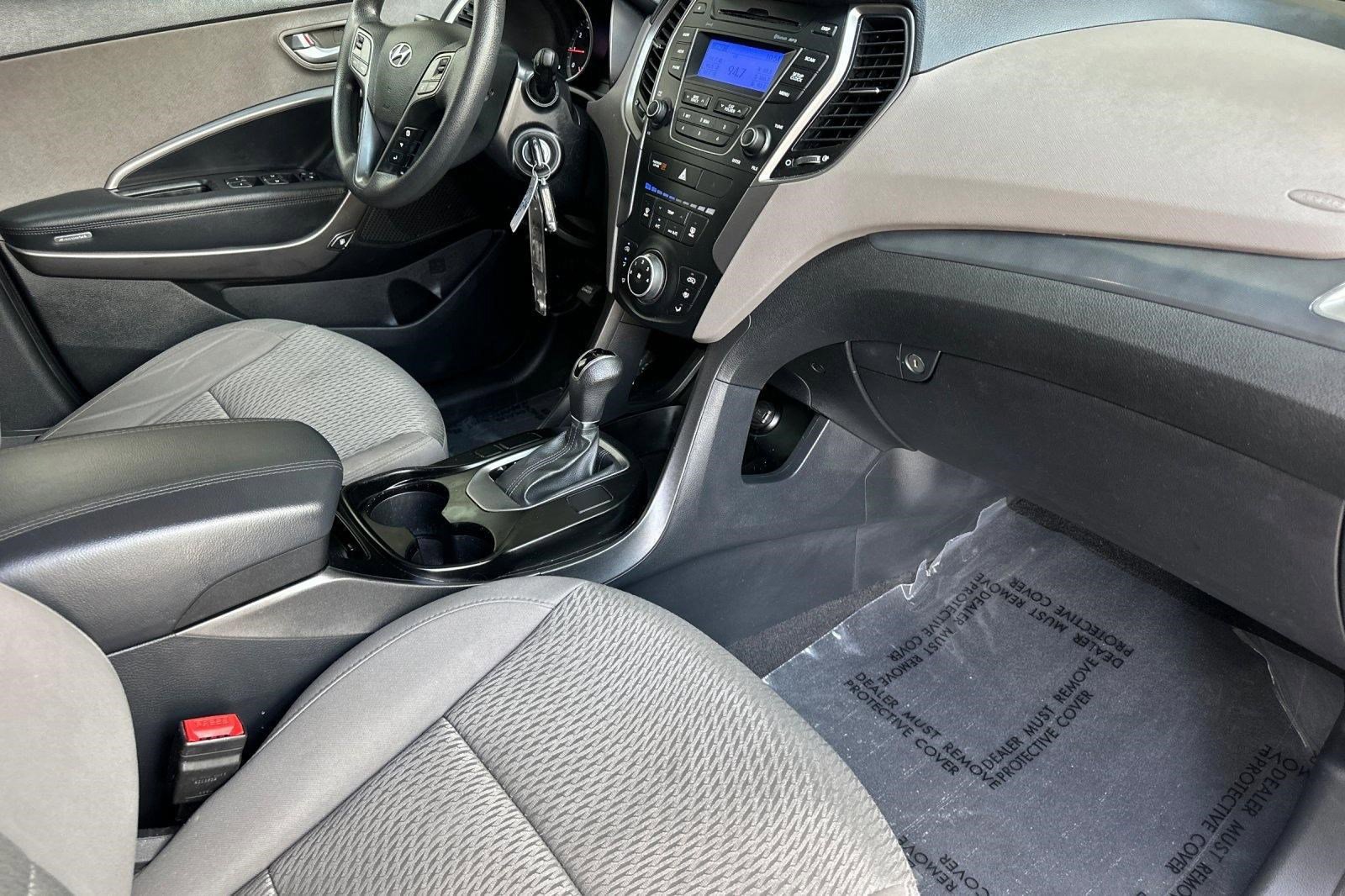 Used 2016 Hyundai Santa Fe Sport FWD image 30