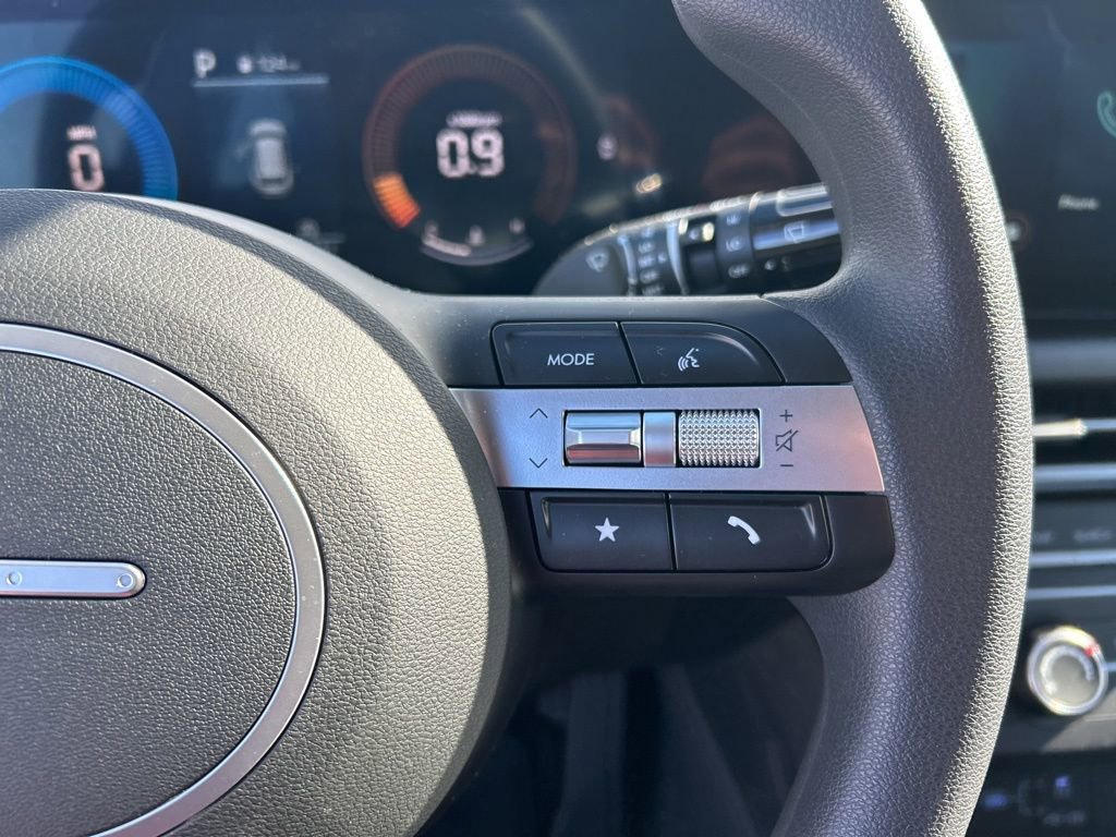 Used 2026 Hyundai Tucson SE image 16