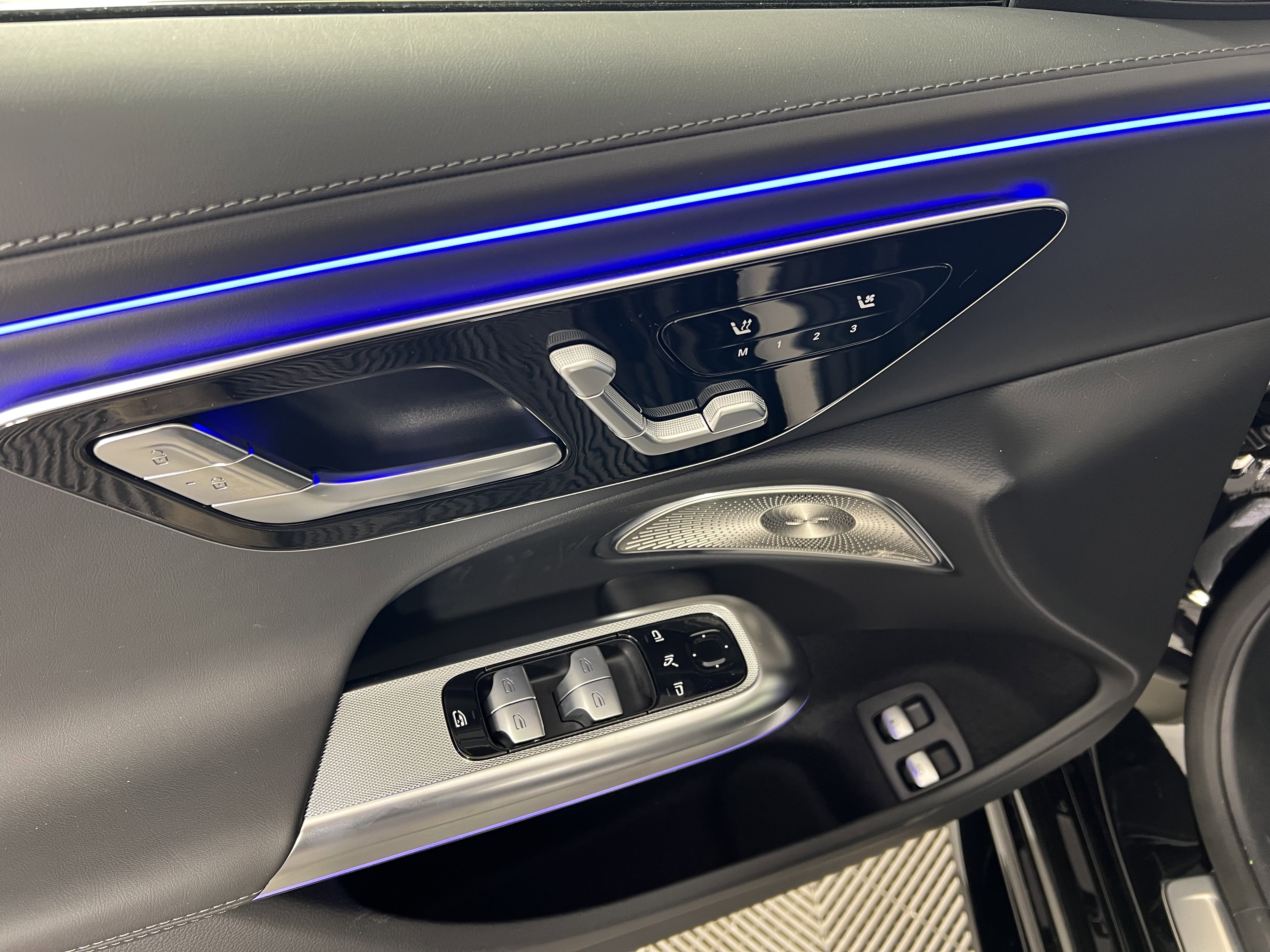 New 2026 Mercedes-Benz E 53 AMG e 4MATIC Sedan image 18