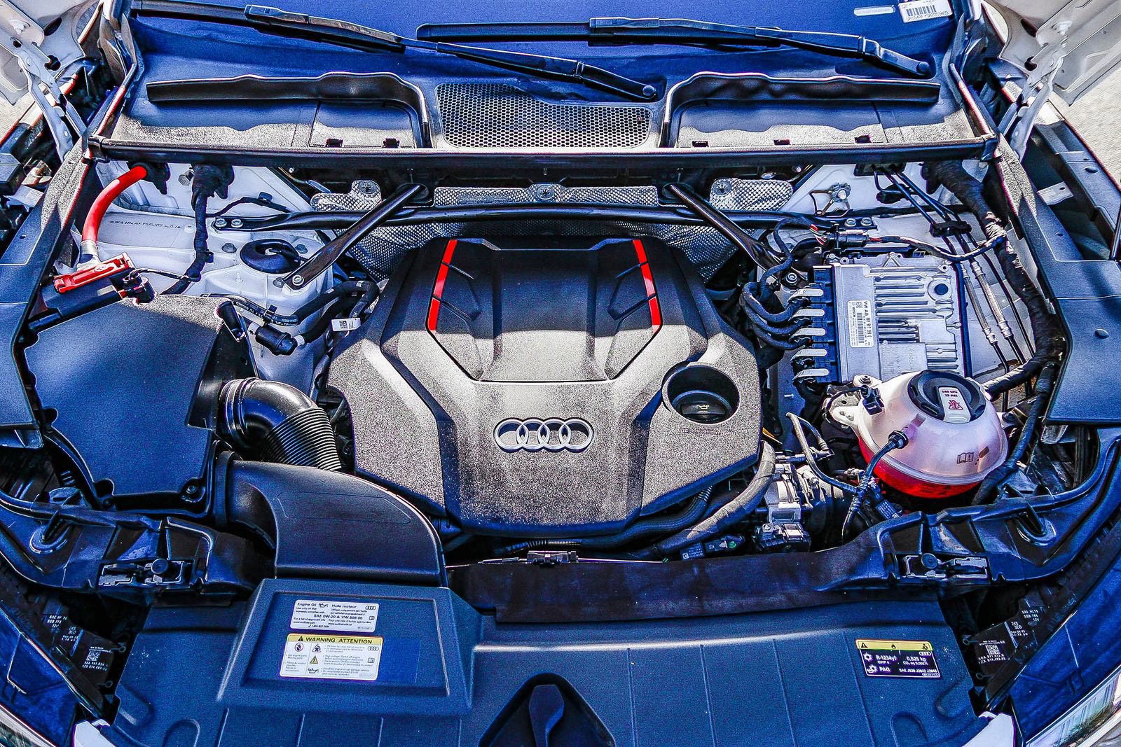 Used 2024 Audi SQ5 Premium Plus image 31