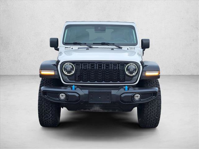 Used 2024 Jeep Wrangler Willys image 2