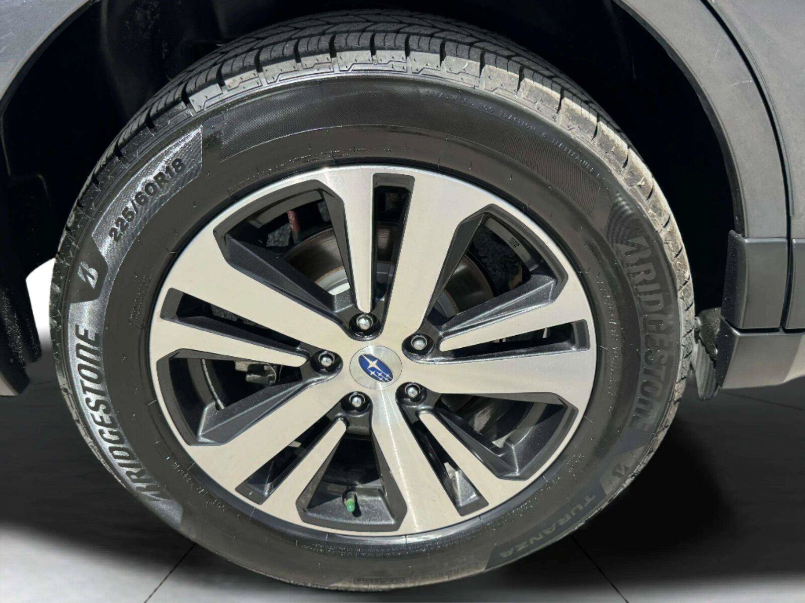 Used 2019 Subaru Outback 2.5i Limited AWD/4WD image 48