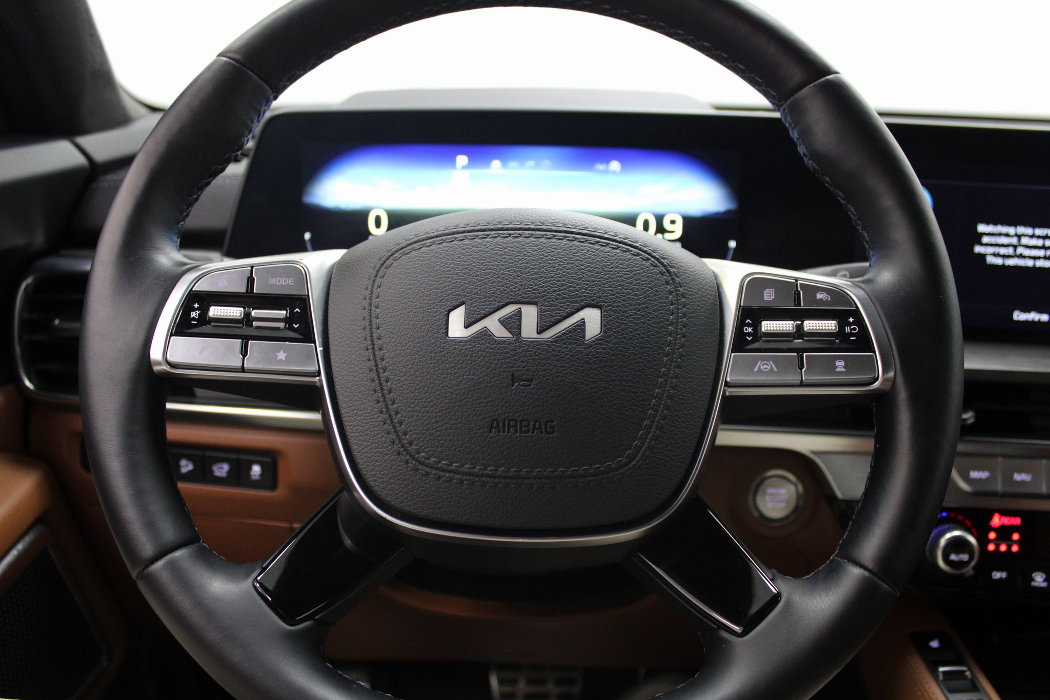 Used 2025 Kia Telluride SX Prestige X-Pro image 38