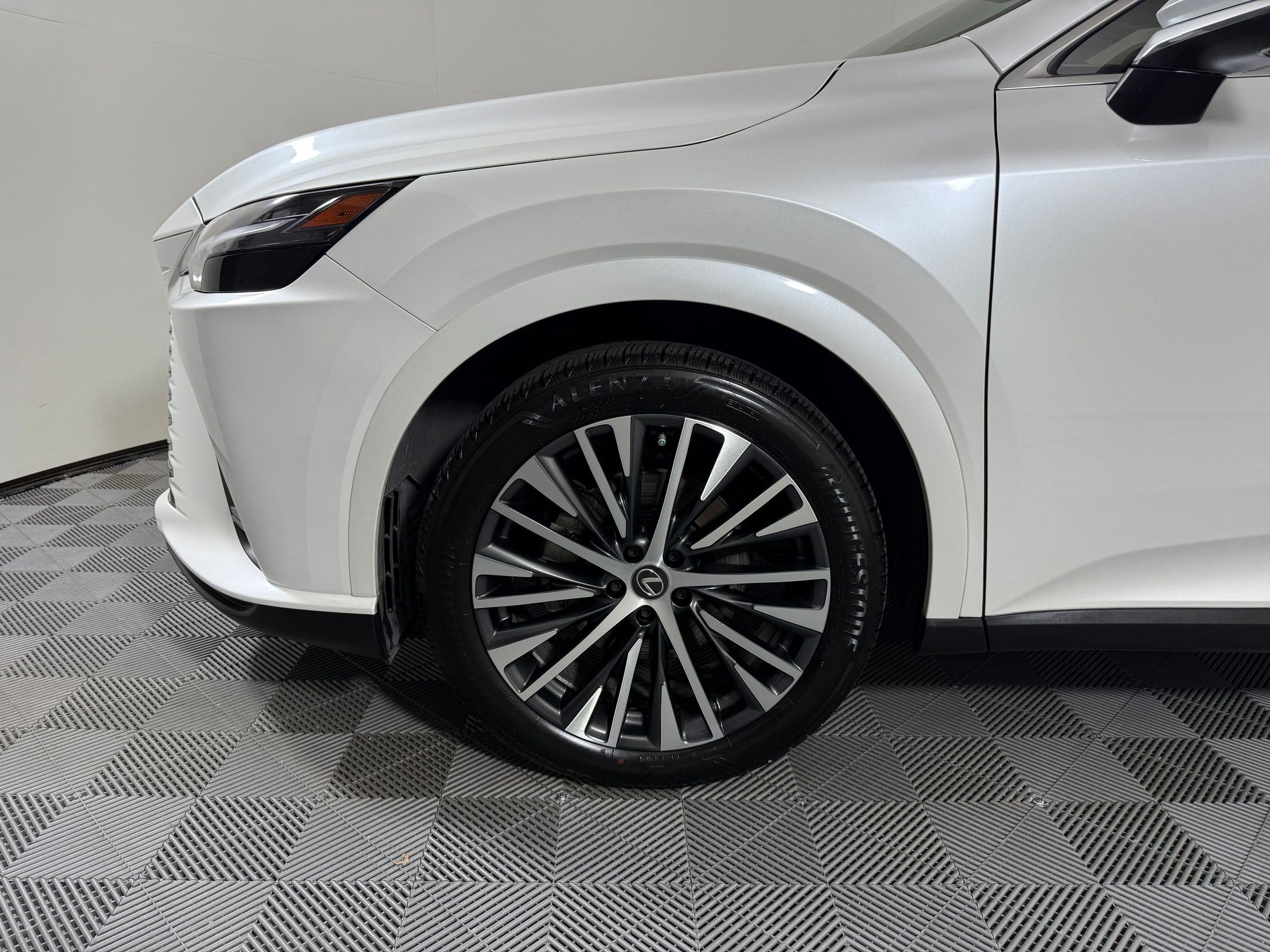 Used 2023 Lexus RX 350 Premium Plus w/ Accessory Package (Z1) FWD image 13