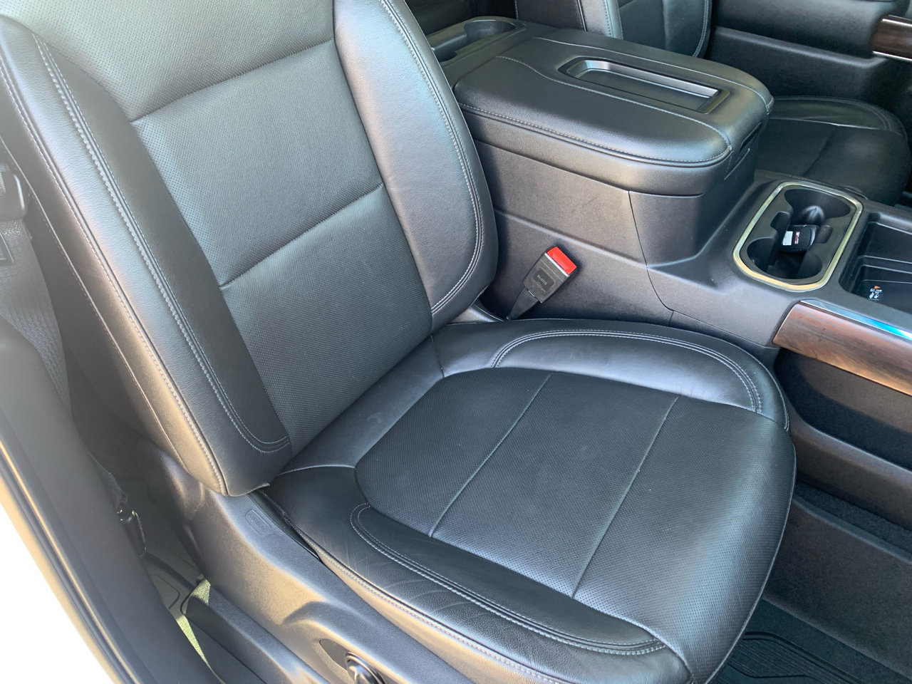 Used 2020 GMC Sierra 1500 SLT image 14