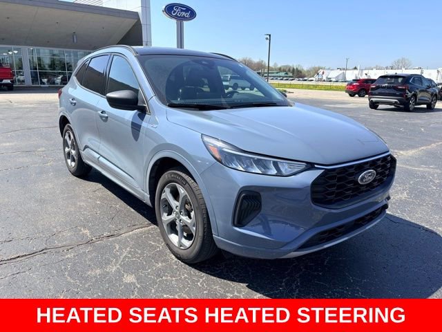 Used 2024 Ford Escape ST-Line w/ Tech Pack #1 AWD/4WD image 1