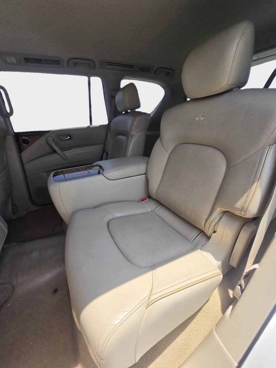 Used 2011 INFINITI QX56 2WD image 13