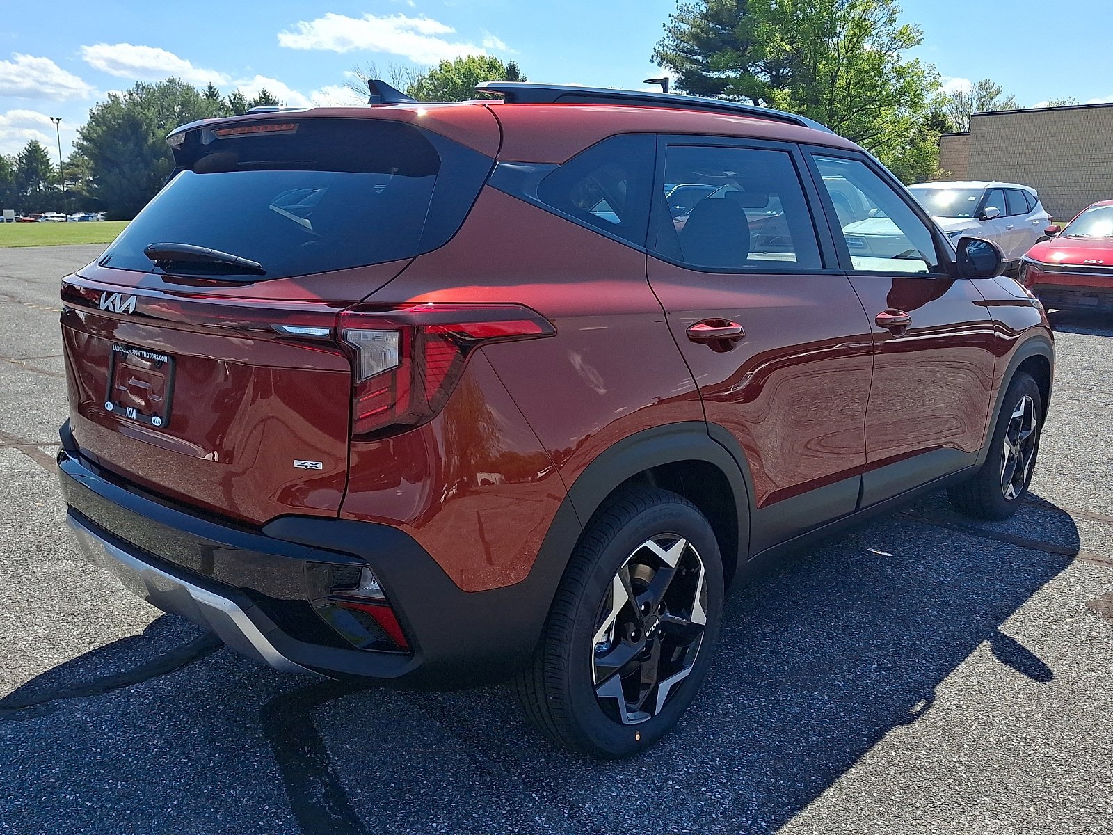 New 2026 Kia Seltos S AWD/4WD image 3