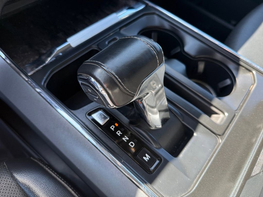 Used 2021 Ford F150 Lariat w/ FX4 Off-Road Package image 23