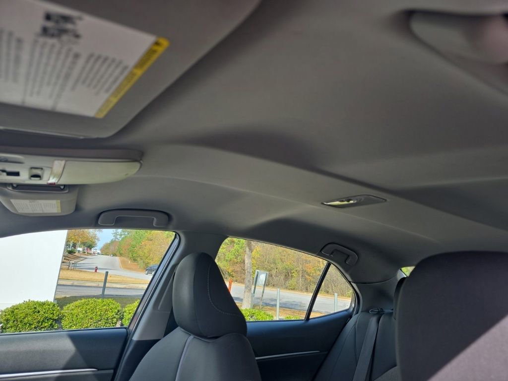 Used 2023 Toyota Camry LE image 22