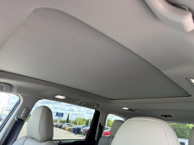 New 2027 Subaru Ascent Limited AWD/4WD image 16