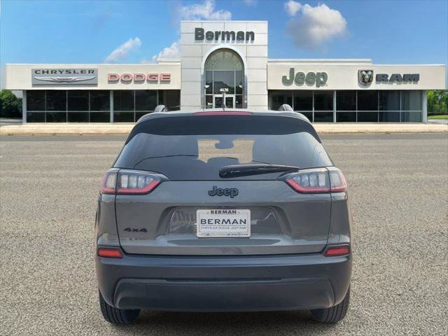 Certified 2023 Jeep Cherokee Altitude Lux AWD/4WD image 7
