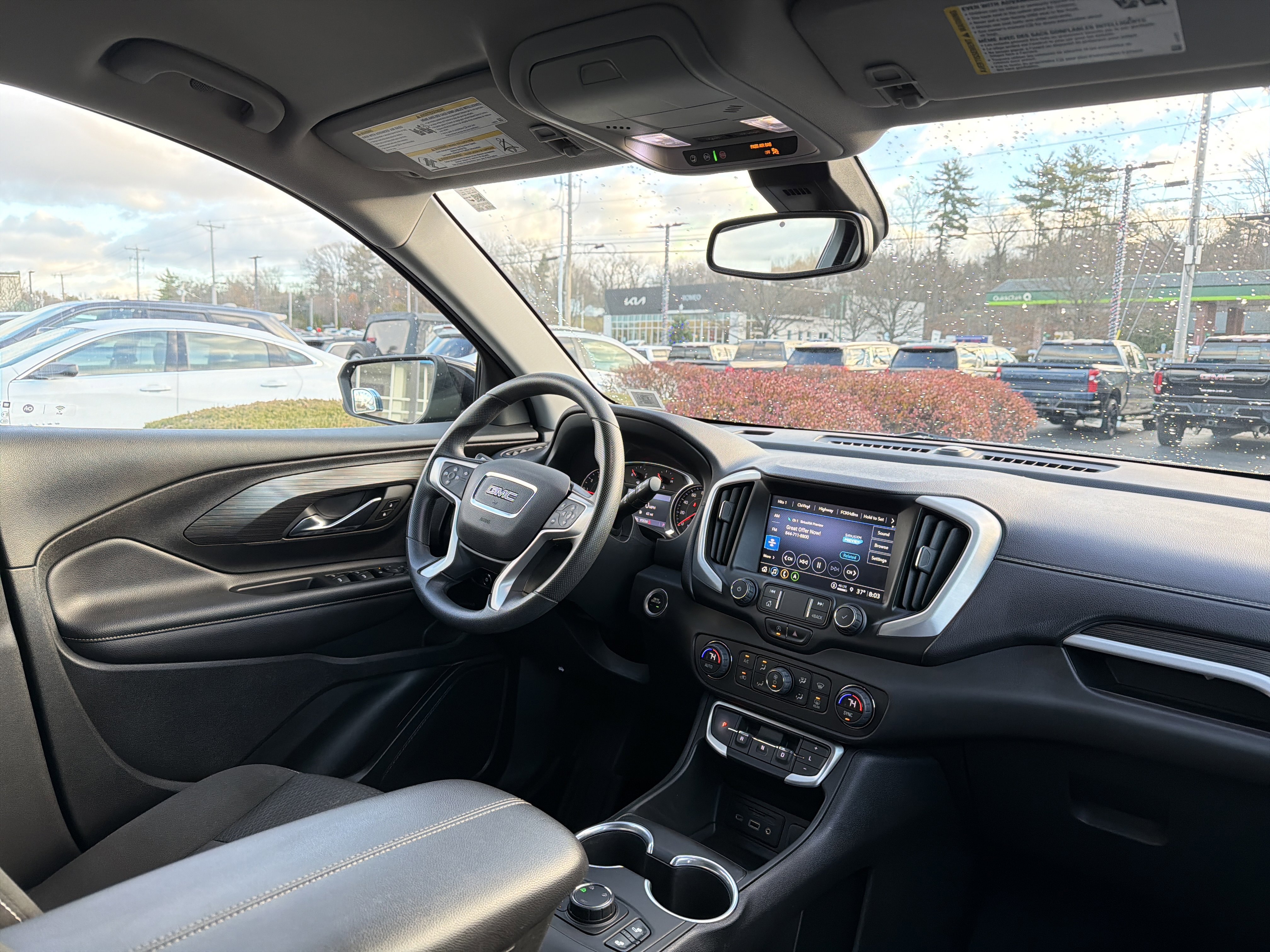 Used 2022 GMC Terrain SLE w/ Driver Convenience Package image 16