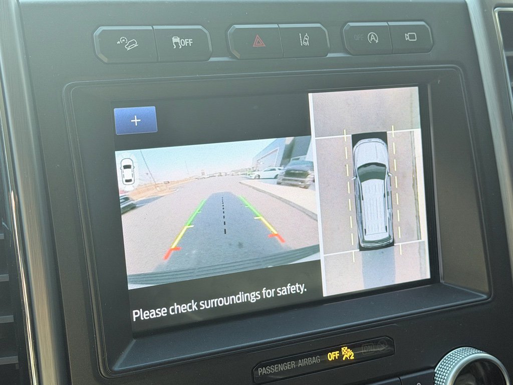 Used 2021 Ford Expedition Platinum image 17