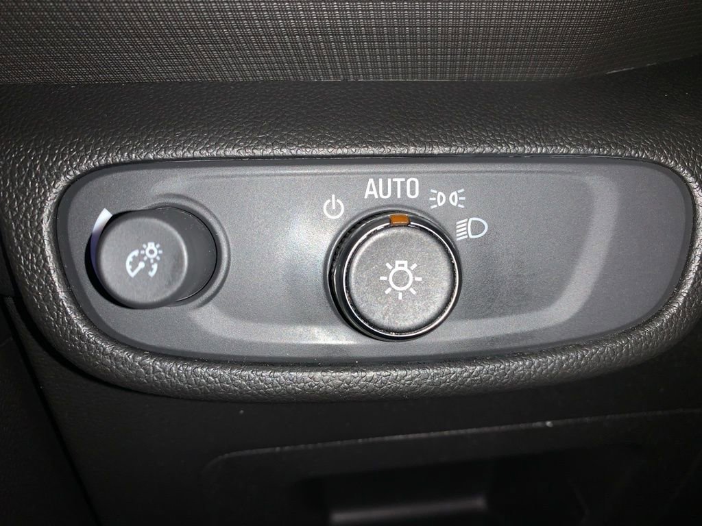 Used 2021 Chevrolet TrailBlazer LS image 9