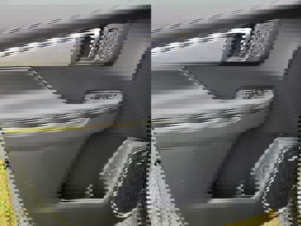 New 2026 Buick Enclave Preferred w/ Power Package image 13