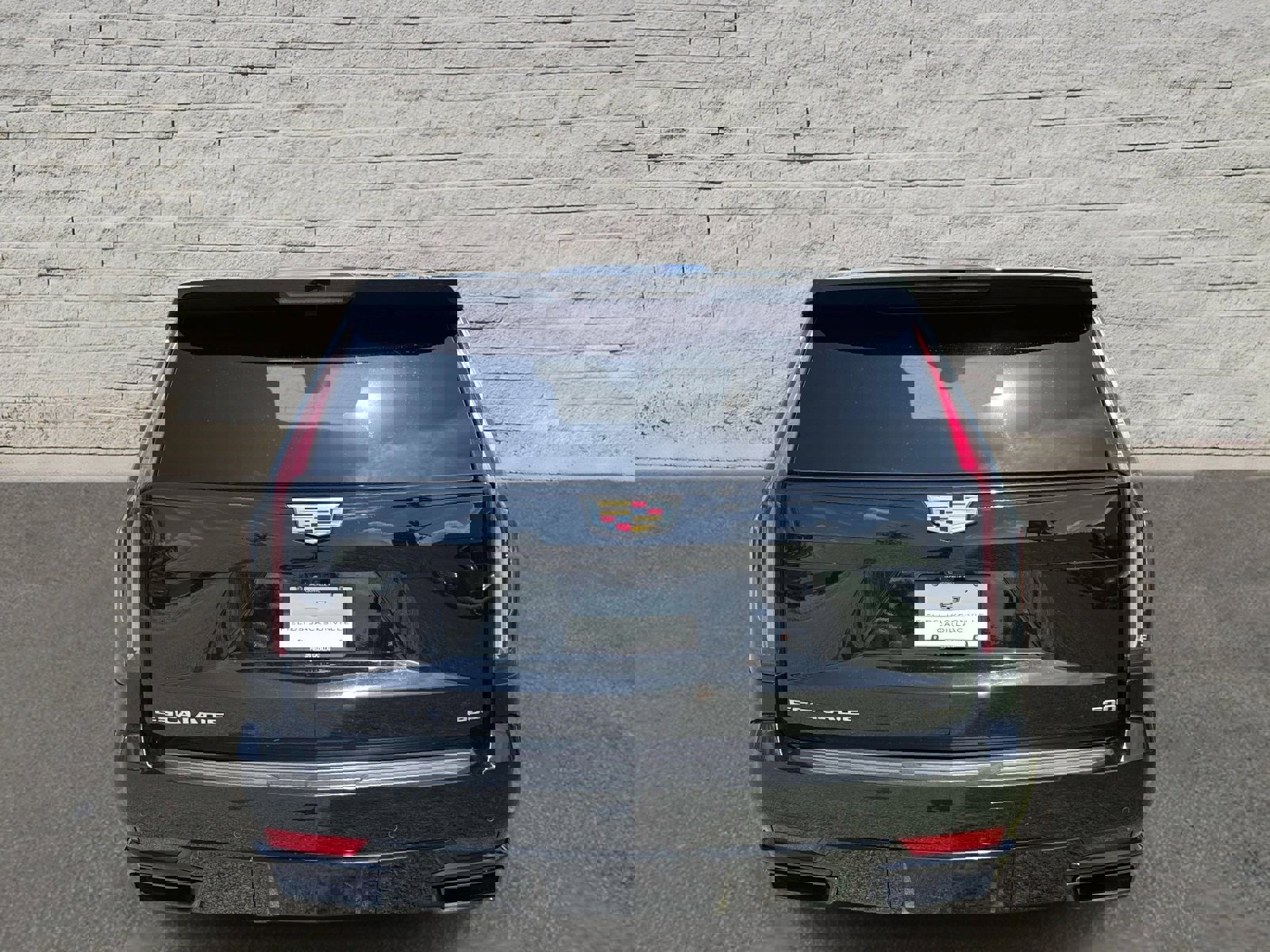 Used 2024 Cadillac Escalade Sport AWD/4WD image 4