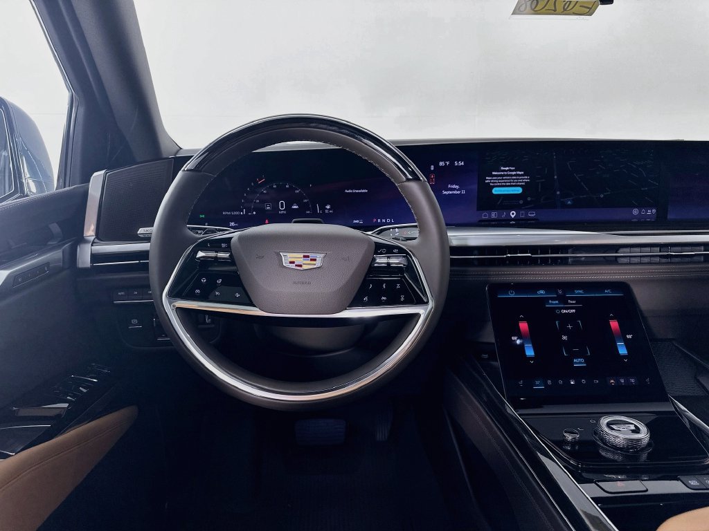 New 2026 Cadillac Escalade Luxury w/ LPO, Radiant Package AWD/4WD image 29