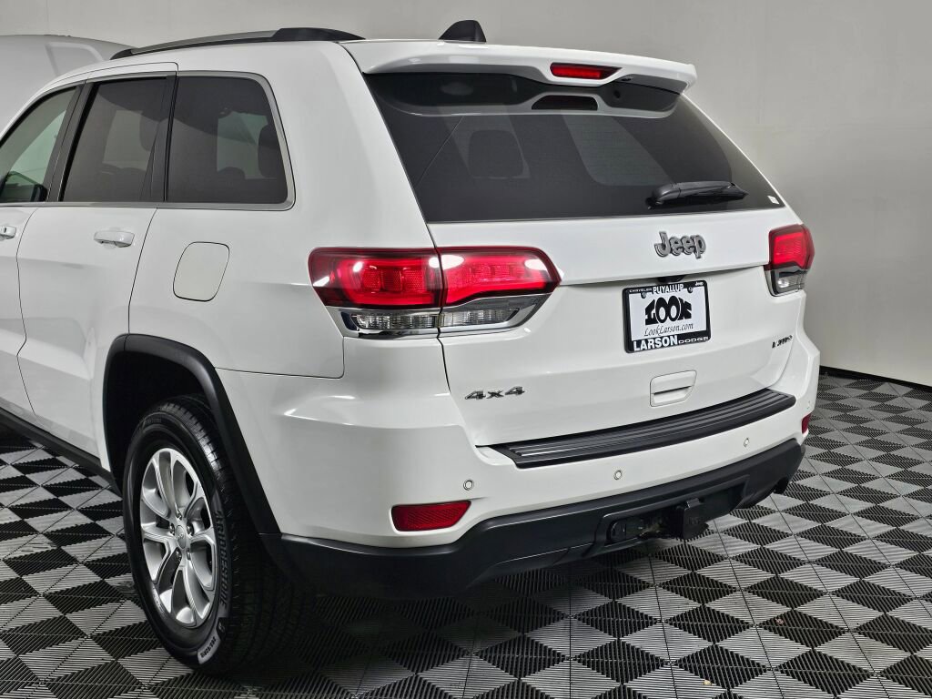Used 2021 Jeep Grand Cherokee Laredo AWD/4WD image 12