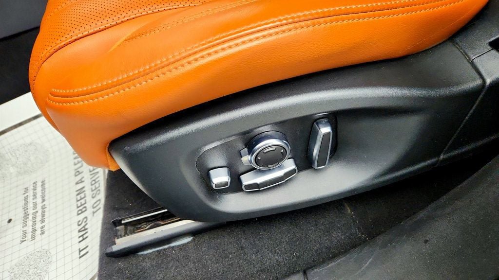 Used 2018 Jaguar F-PACE Portfolio AWD/4WD image 12