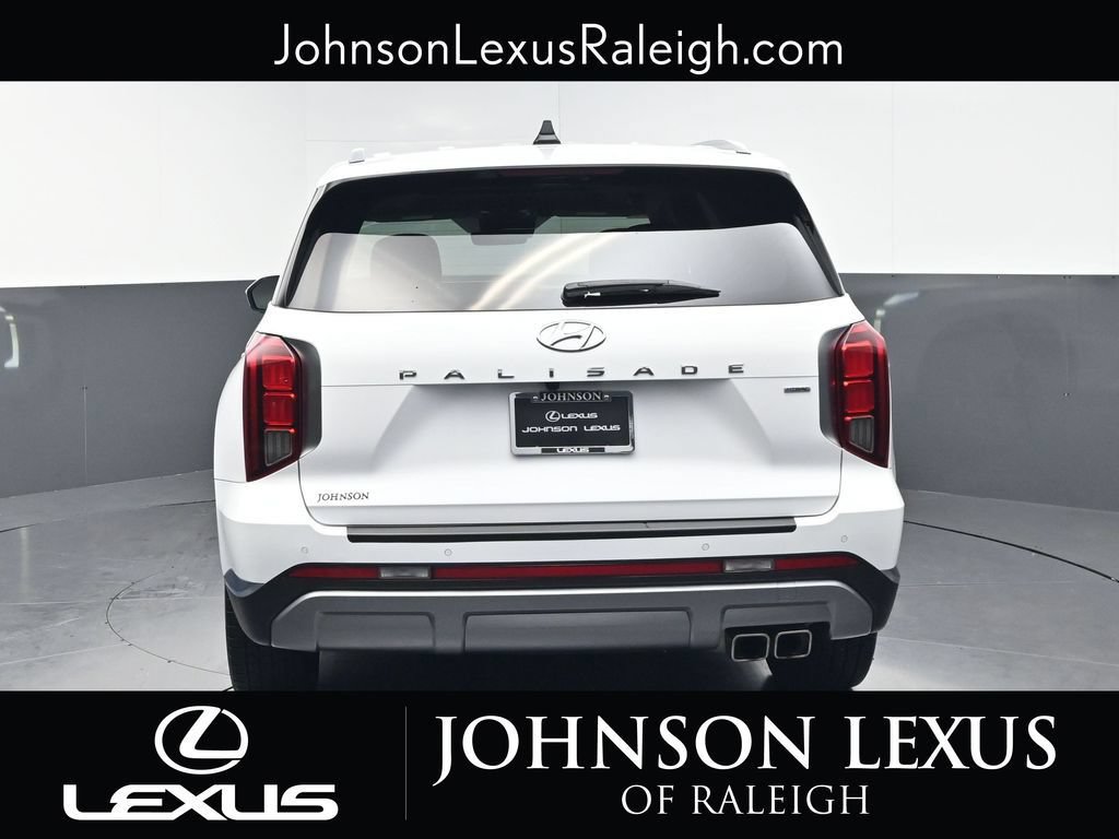 Used 2024 Hyundai Palisade Limited AWD/4WD image 8