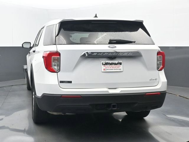 Used 2022 Ford Explorer 4WD w/ Class IV Trailer Tow Package image 4