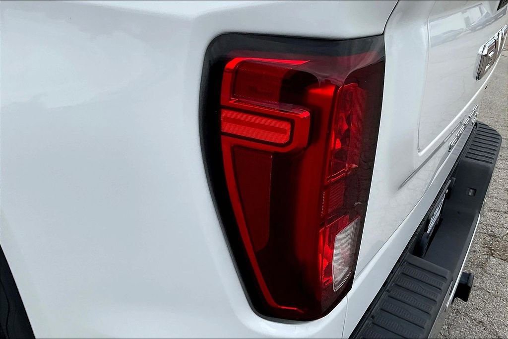 Used 2021 GMC Sierra 1500 SLE w/ Driver Alert Package II AWD/4WD image 33