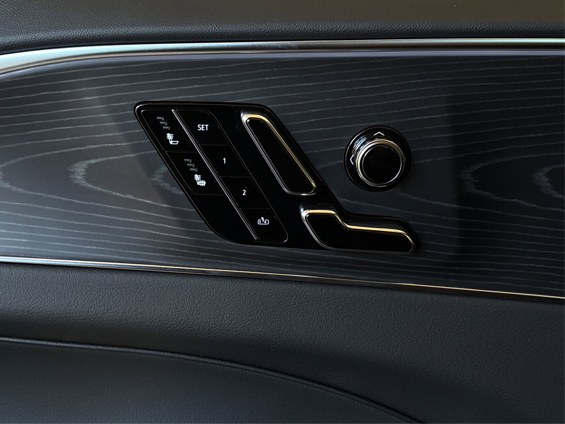 New 2026 Cadillac Lyriq Luxury image 31