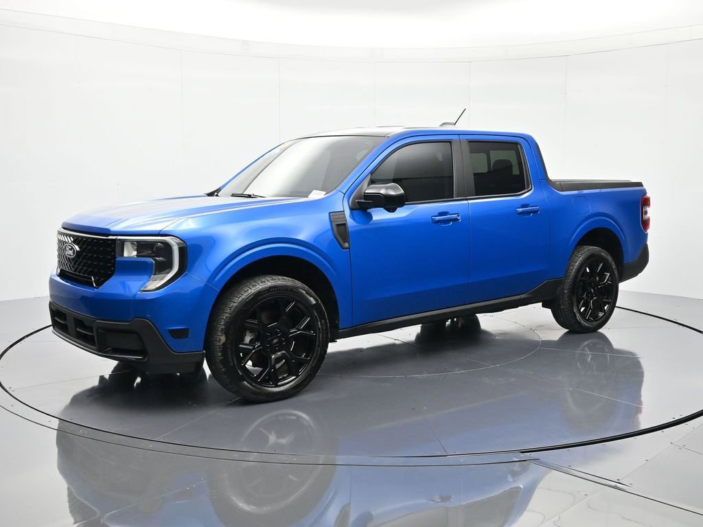 Certified 2025 Ford Maverick Lariat w/ Black Appearance Package AWD/4WD image 1