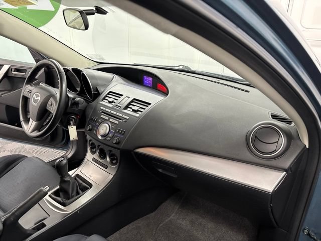 Used 2011 MAZDA MAZDA3 s Sport FWD image 17