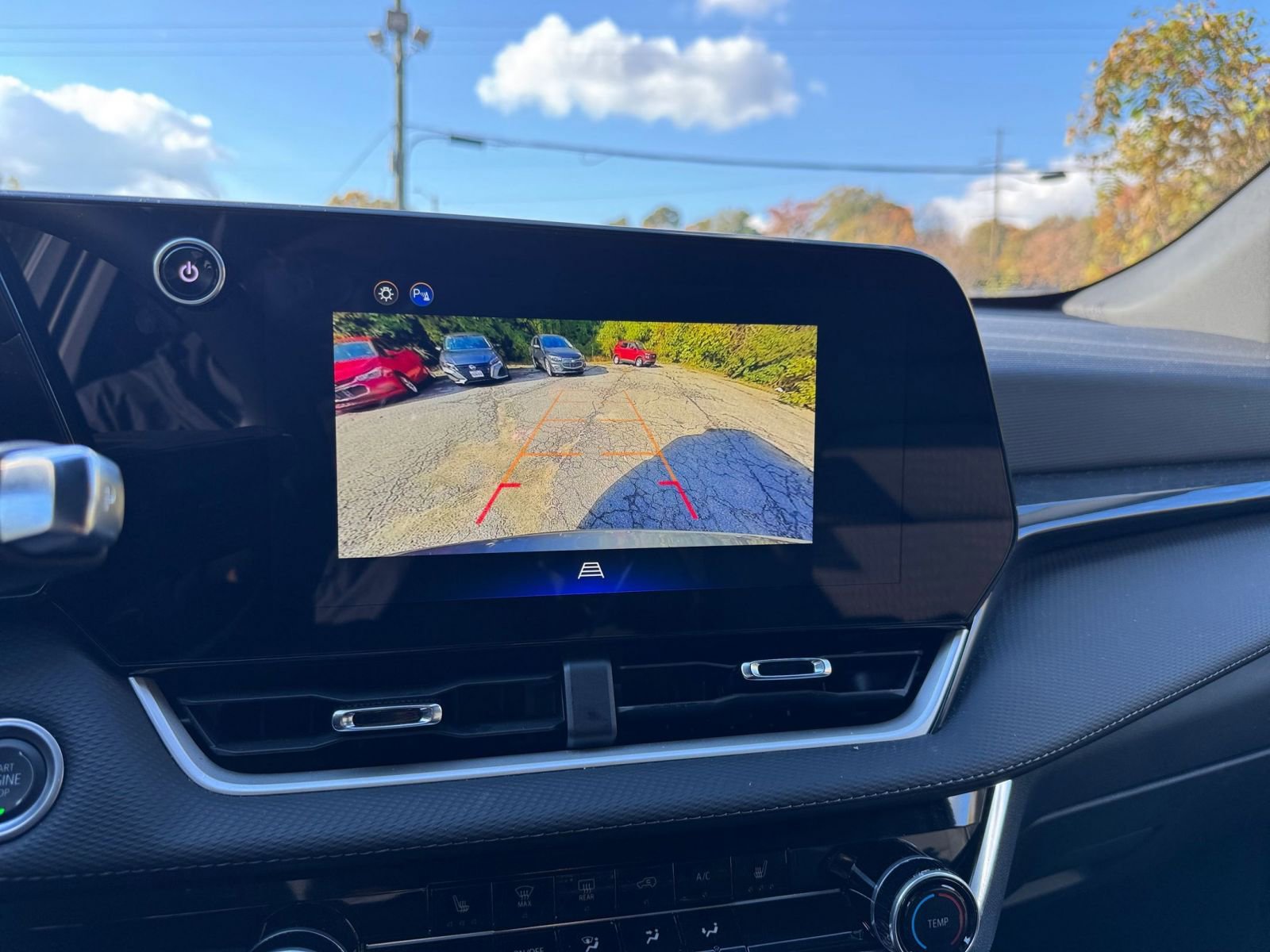 Used 2025 Chevrolet Equinox LT image 22