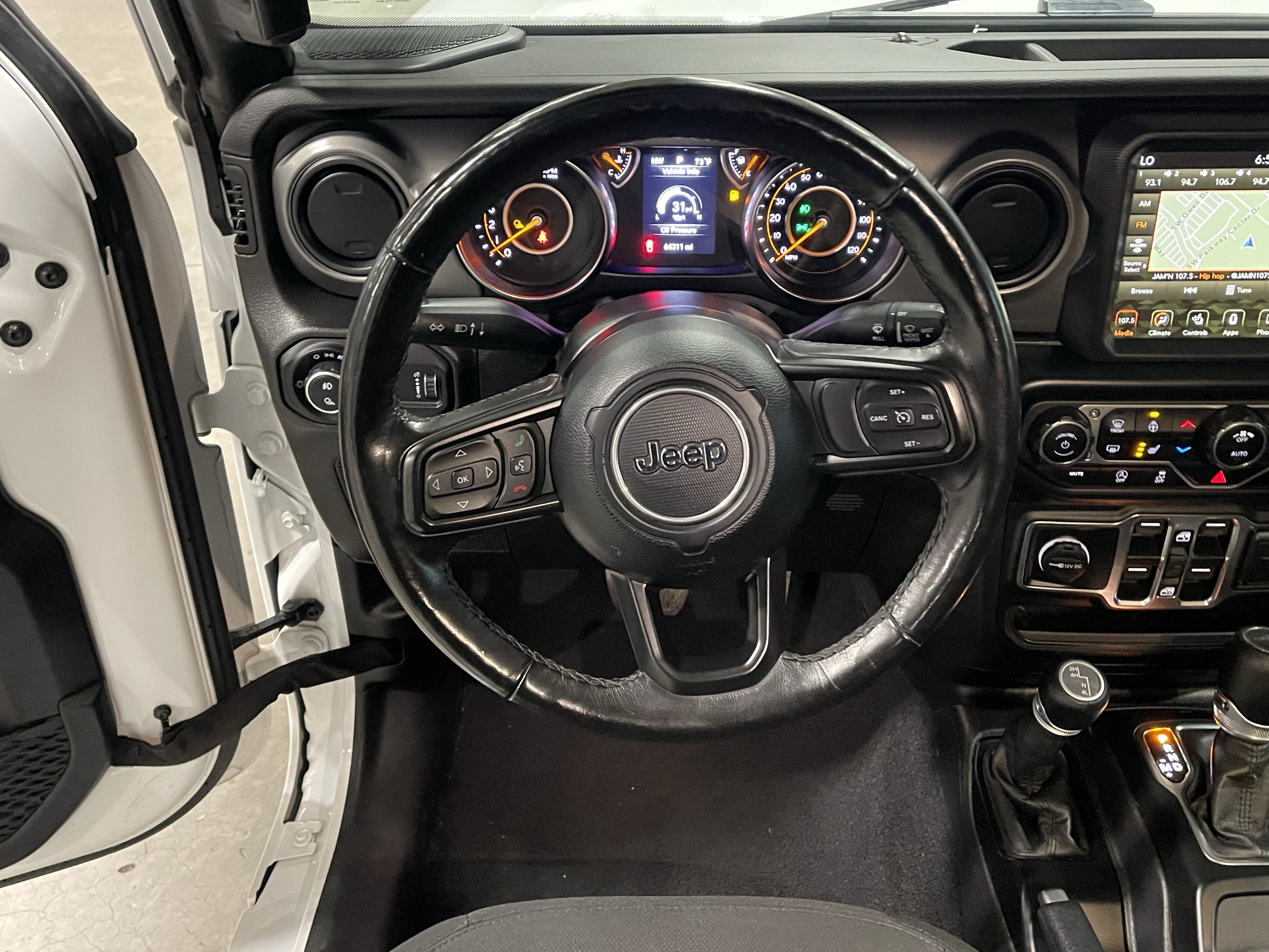 Used 2023 Jeep Gladiator Sport AWD/4WD image 14
