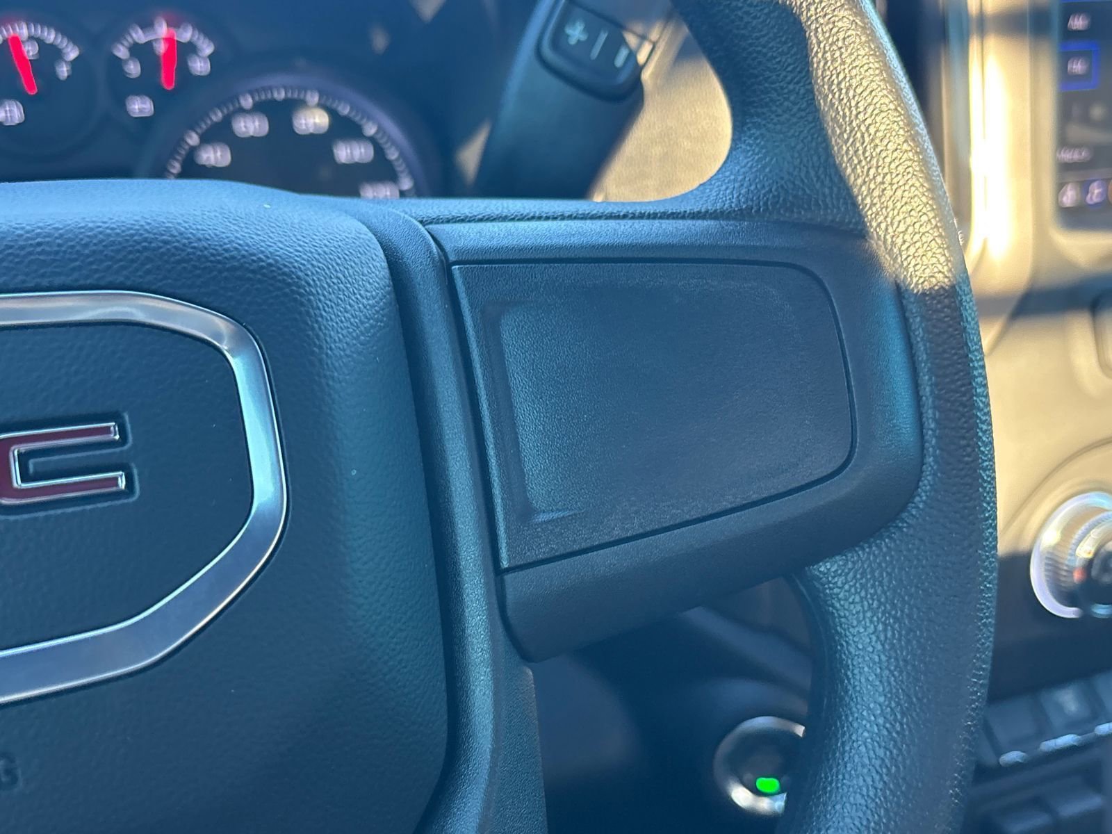 New 2026 GMC Sierra 3500 Pro w/ Convenience Package image 9