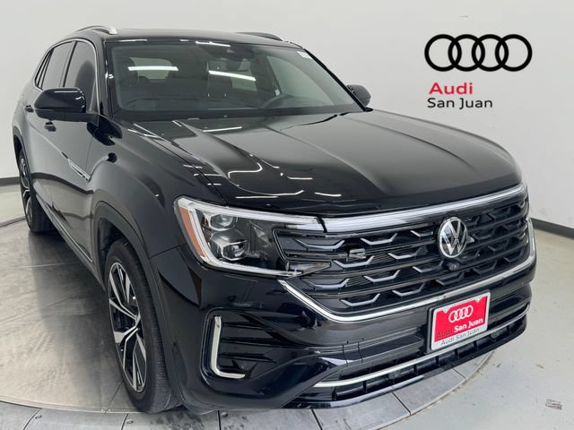 Used 2026 Volkswagen Atlas Cross Sport SEL Premium R-Line AWD/4WD image 1
