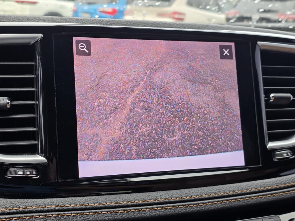 Used 2022 Chrysler Pacifica Pinnacle FWD image 25