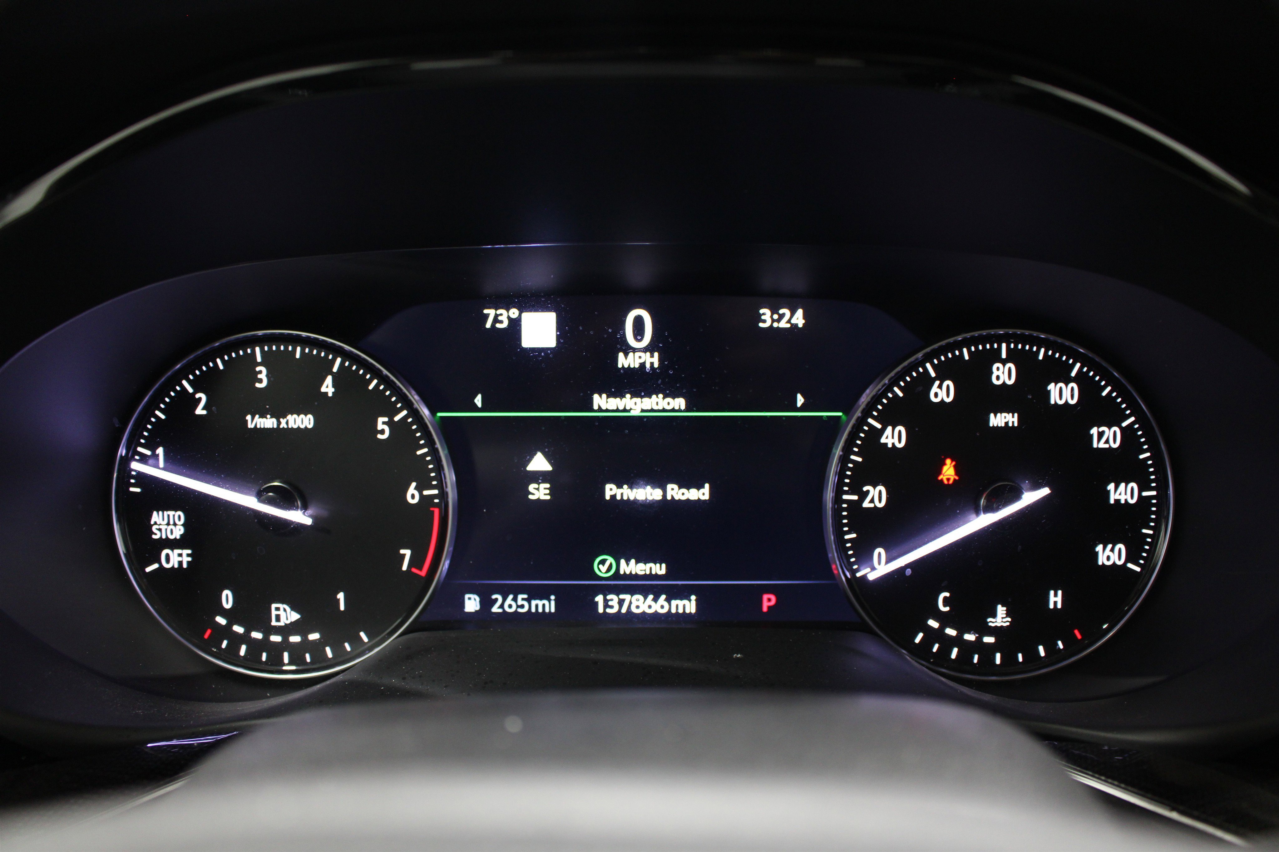 Used 2022 Buick Envision Essence w/ Technology Package II image 12