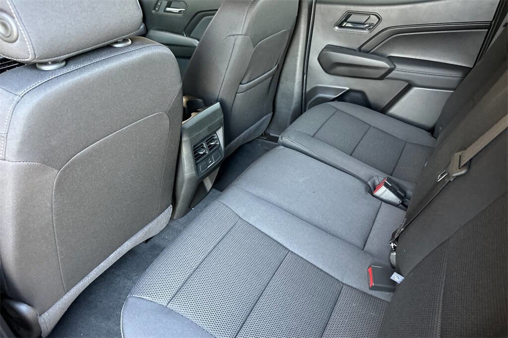 New 2025 Chevrolet Colorado LT w/ Advanced Trailering Package image 13