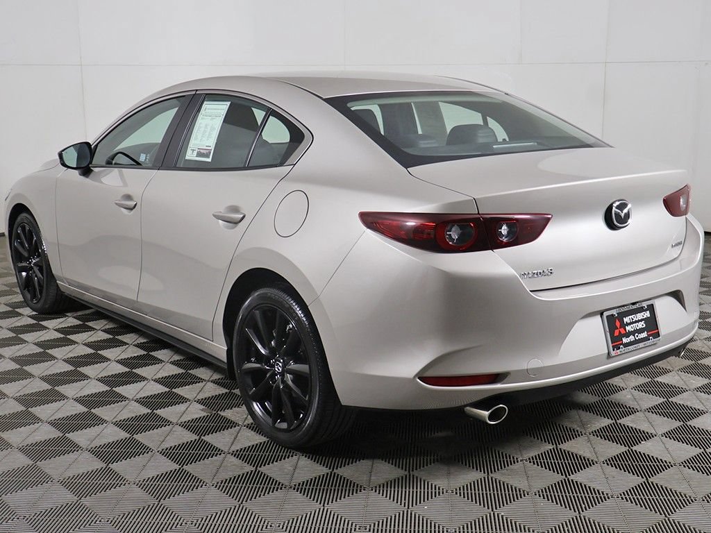 Used 2025 MAZDA MAZDA3 s FWD image 7
