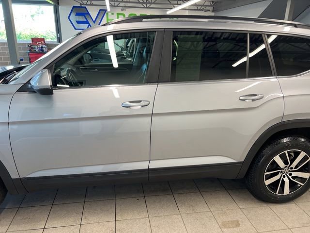 Used 2021 Volkswagen Atlas SE image 4