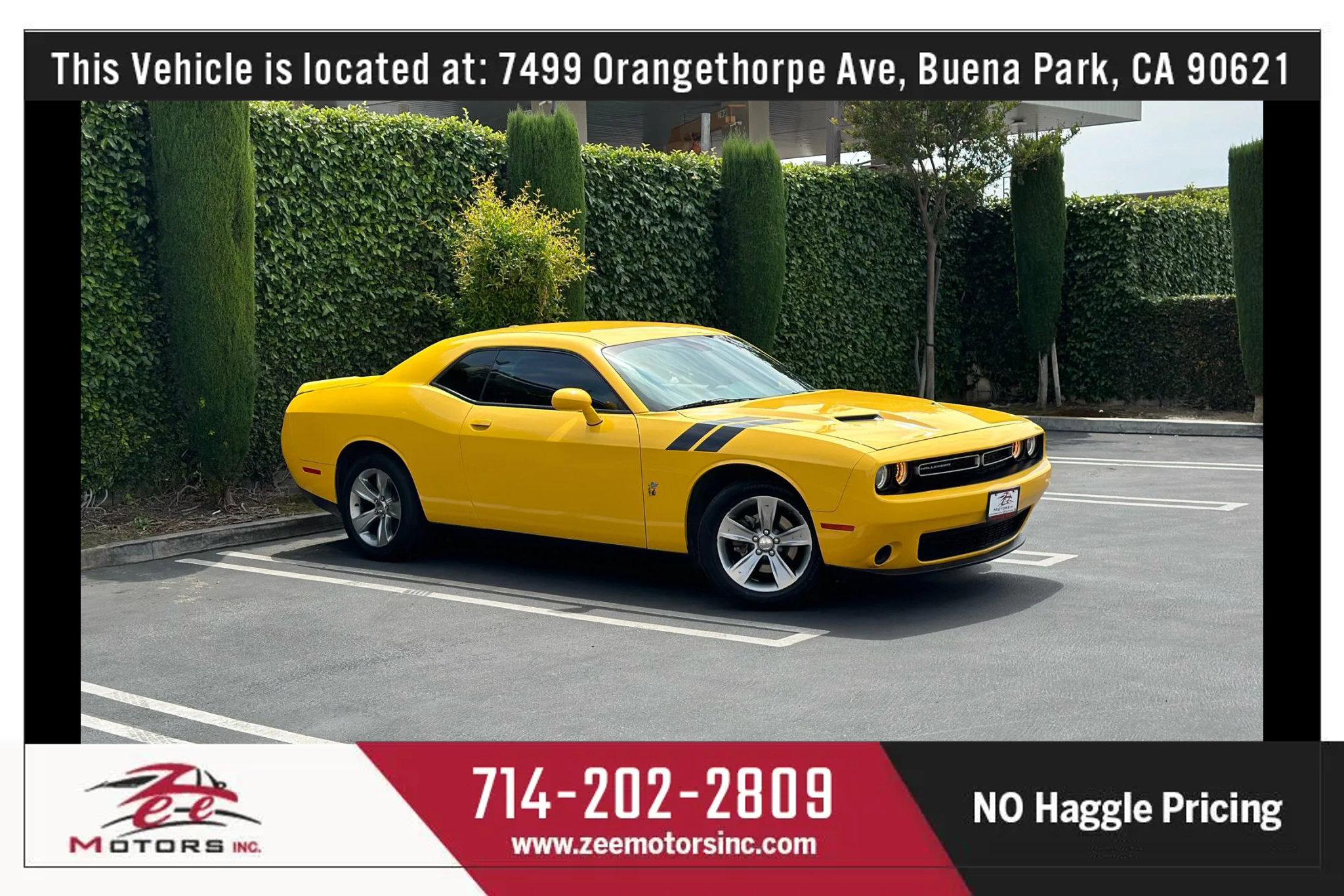 Used 2018 Dodge Challenger SXT image 4