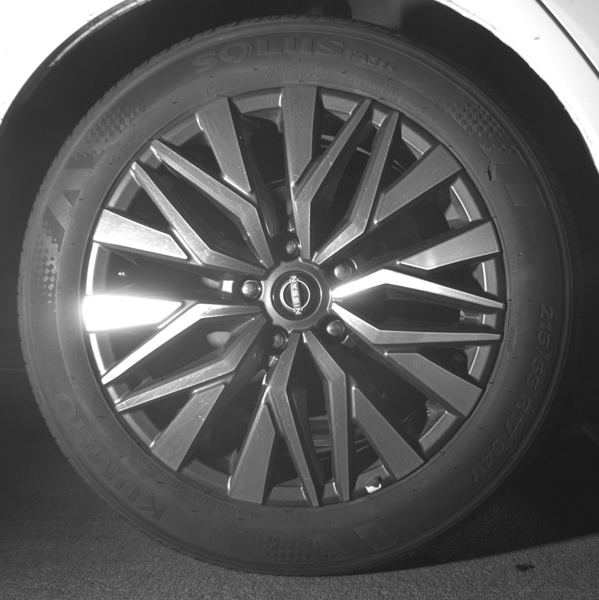 Used 2025 Nissan Altima 2.5 SV image 15