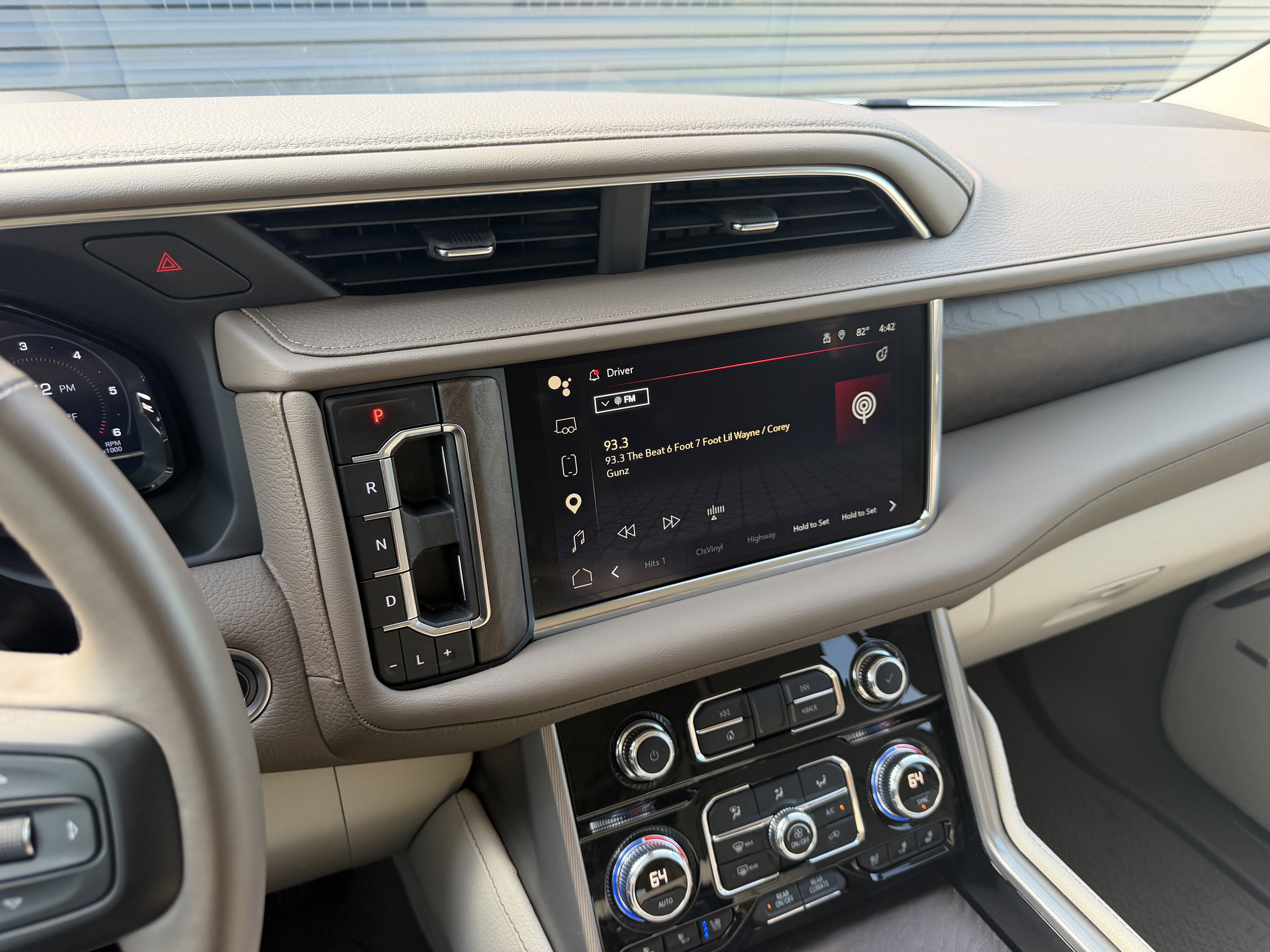 Used 2024 GMC Yukon Denali image 35