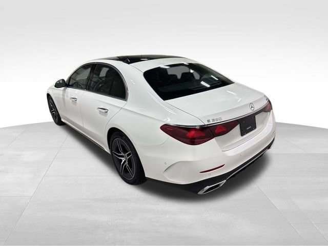 New 2025 Mercedes-Benz E 350 4MATIC Sedan image 4