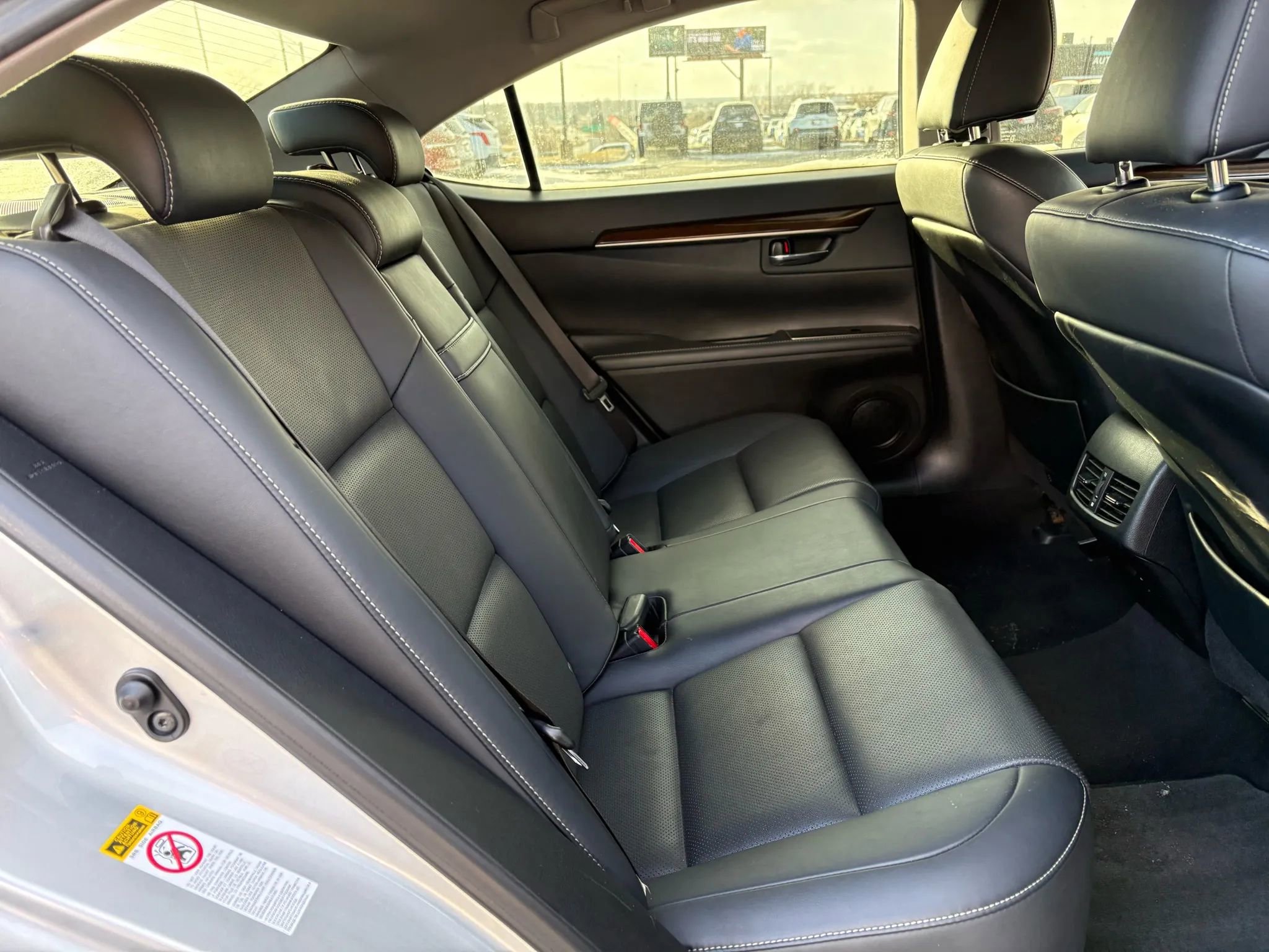 Used 2016 Lexus ES 350 ES 350 Sedan 4D image 18