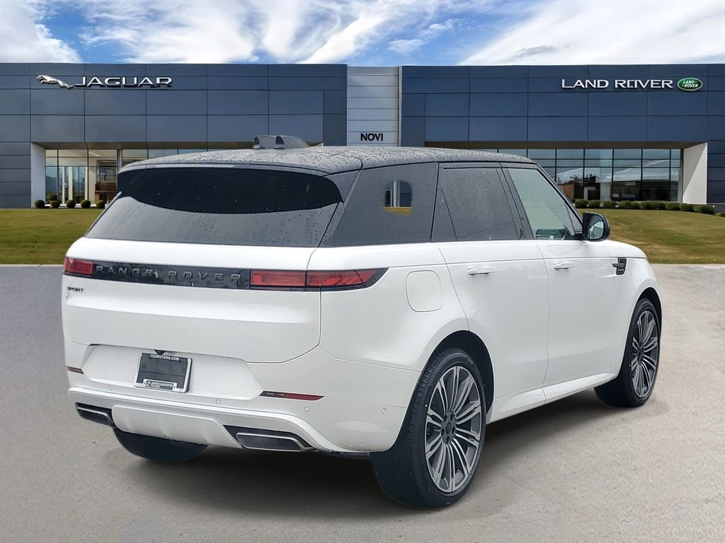 New 2026 Land Rover Range Rover Sport Dynamic SE AWD/4WD image 3