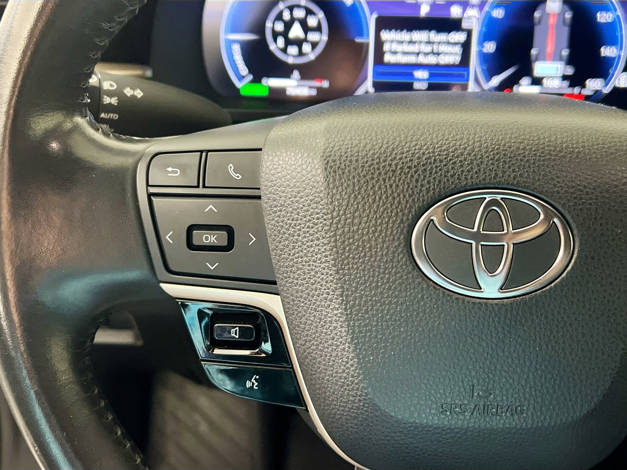 Used 2023 Toyota Crown XLE image 18