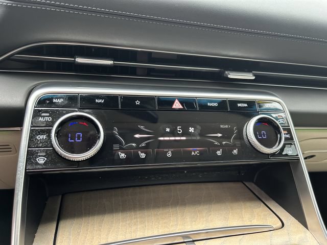 Used 2024 Genesis GV80 3.5T Advanced AWD/4WD image 29