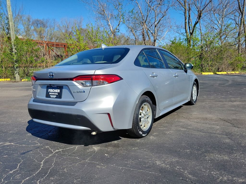 Used 2020 Toyota Corolla LE image 3