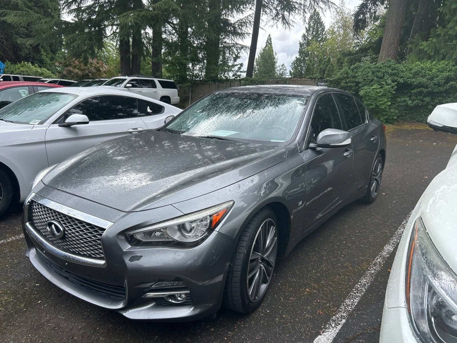 Used 2015 INFINITI Q50 Premium w/ Navigation Package RWD image 1