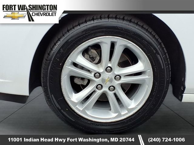 Used 2018 Chevrolet Cruze LT w/ Sun And Sound Package image 5